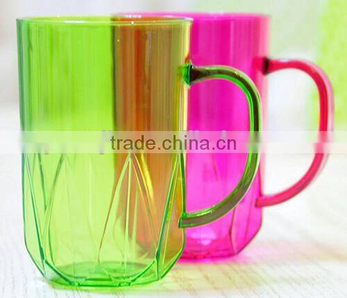 Supply fashion Creative handle plastic Wash Cup (320ml)