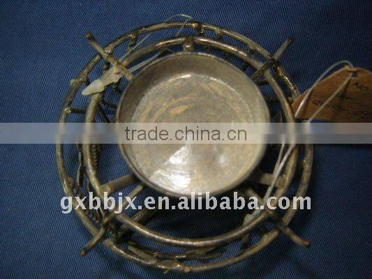 Gold wire decorative tea-light holder craft