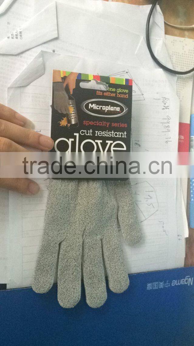 Cut Resistant Gloves - High Performance Level 5 Protection, Food Grade. Size Medium,