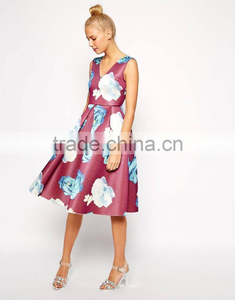 Premium Midi Dress in Bonded with Large Floral