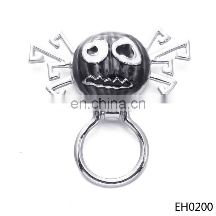 Alibaba Wholesale Halloween Gift Halloween Ghost Eyeglass Holder Pins