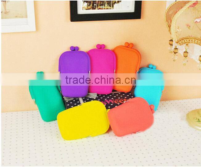 2015 Fashionable Silicone cosmetic bag/colorful cosmatic bags