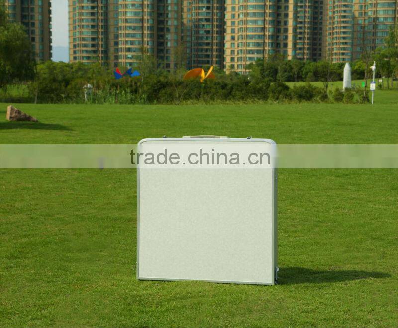 Aluminium barbecue table