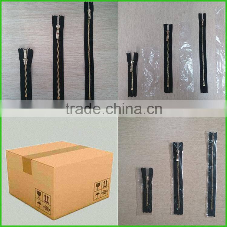 shenzhen xly wholesale yellow polyester tape copper teeth metal zipper