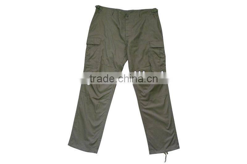 100% cotton Olive green tactical BDU uniform with button closure 4 front pockets and turn-down collar