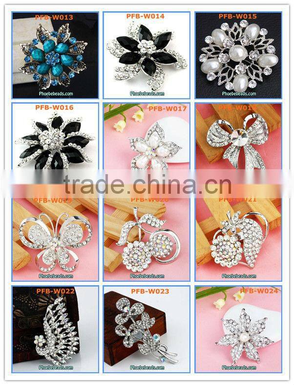 Wholesale Enamel Flower Brooches With Shiny Crystals PFB-W014