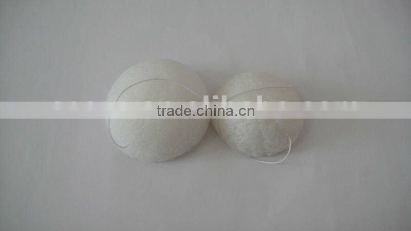 2012 most-popular pink heart shape konjac washing sponge , konjac cleaning sponge