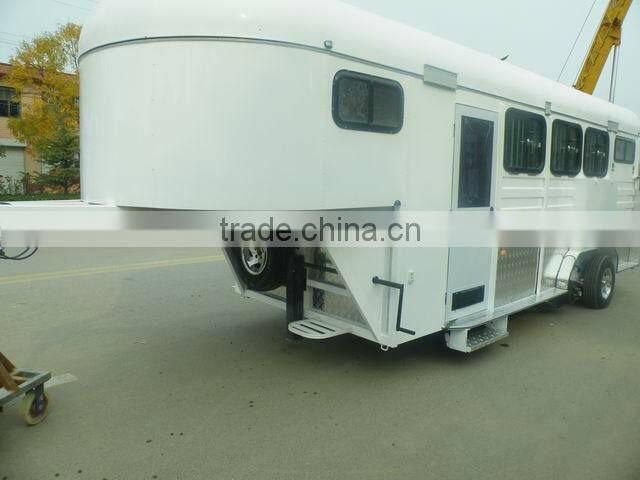 3-horse gooseneck trailer