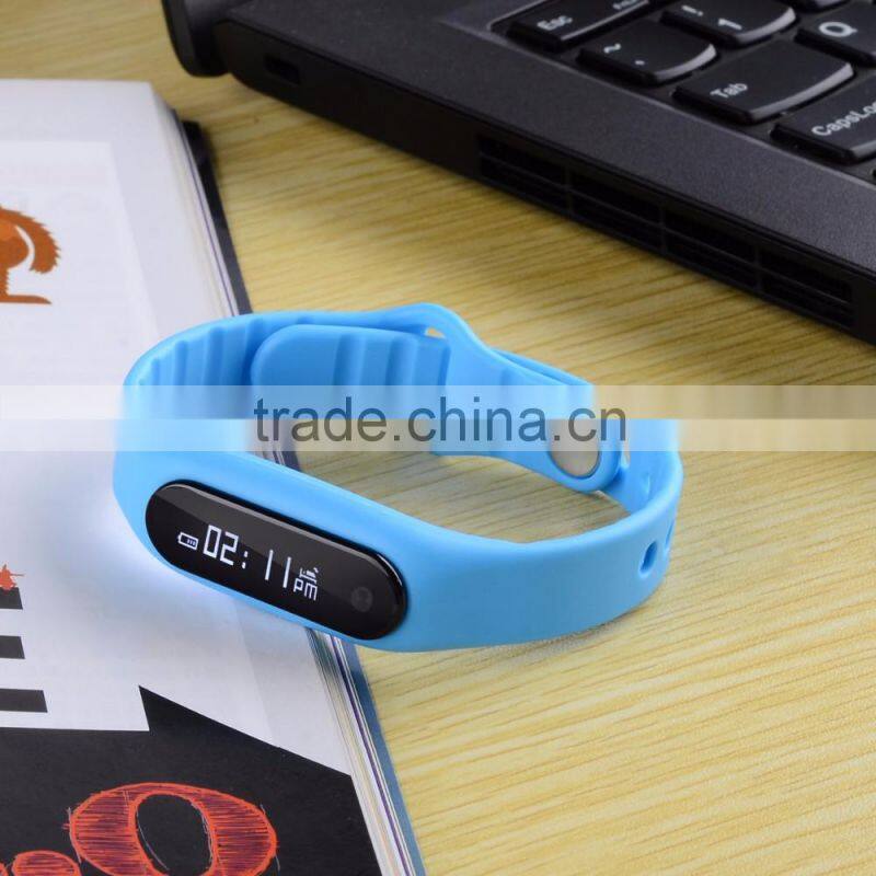 Smart wearable project OEM service logo printing TPU/silicone smart E06 sport fitness wristband