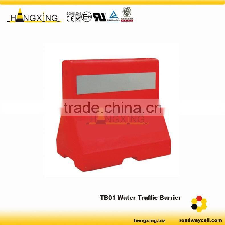 TB01 Plastic Traffic barrier with bright reflector Water Fill road block barriers