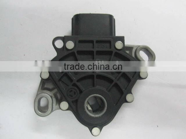 Neutral Switch 84540-33010 For Zelas Lexus Camry Avalon Highlander RAV4 Previa Alphard Tarago Hybrid