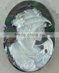 Transparent black lip sea shell buddism carving pendant
