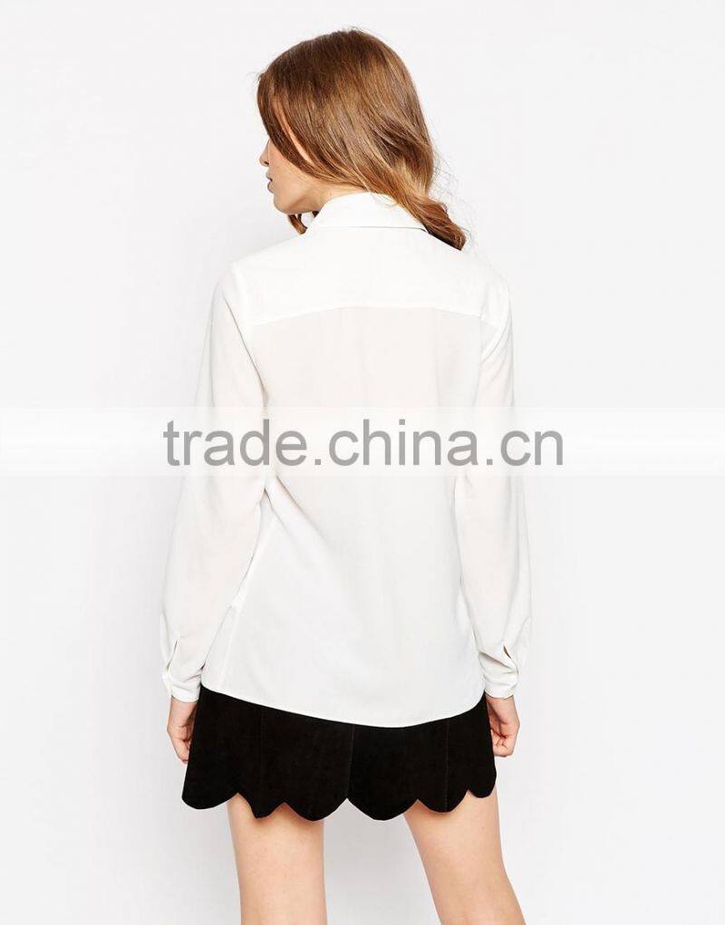 China factory OEM ODM 2015 new fashion customized Point collar Keyhole Blouse with Contrast Tie