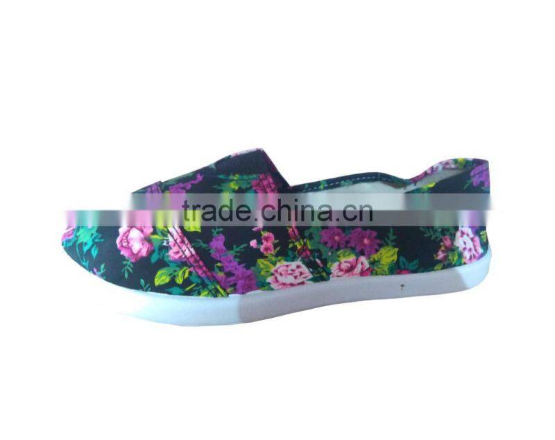 assorted adult and kids shoe bulk cheap stock shoes1 euro