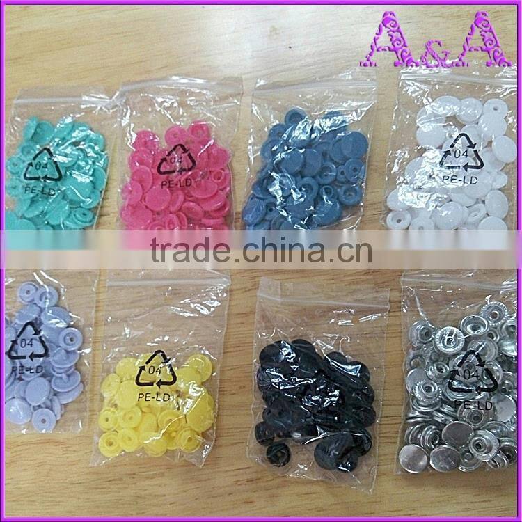 Glossy plastic snap button small packed T3 T5 T8