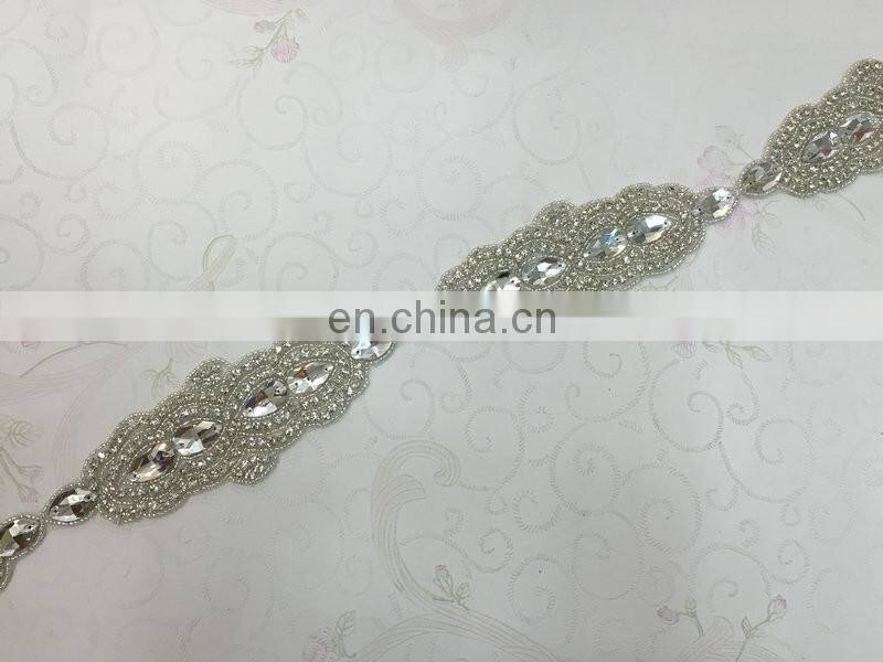 2016 Hot Fix Motif Bridal Wedding Dress Accessories Crystal Bridal Applique Trim
