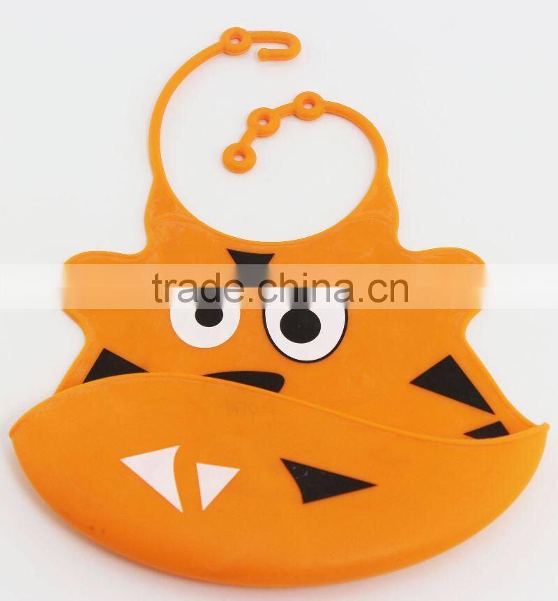 Cute Animal printed plain white baby bibs wholesale