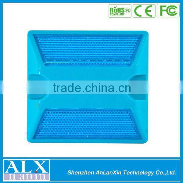 reflective pavement stud