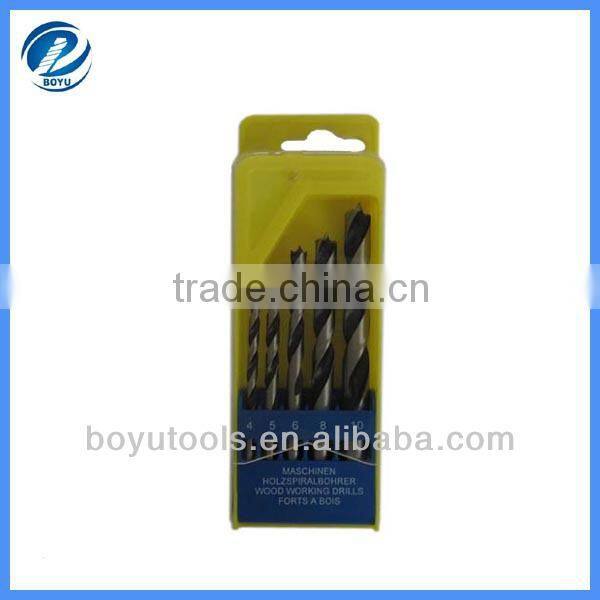 Three point wood working drill bit