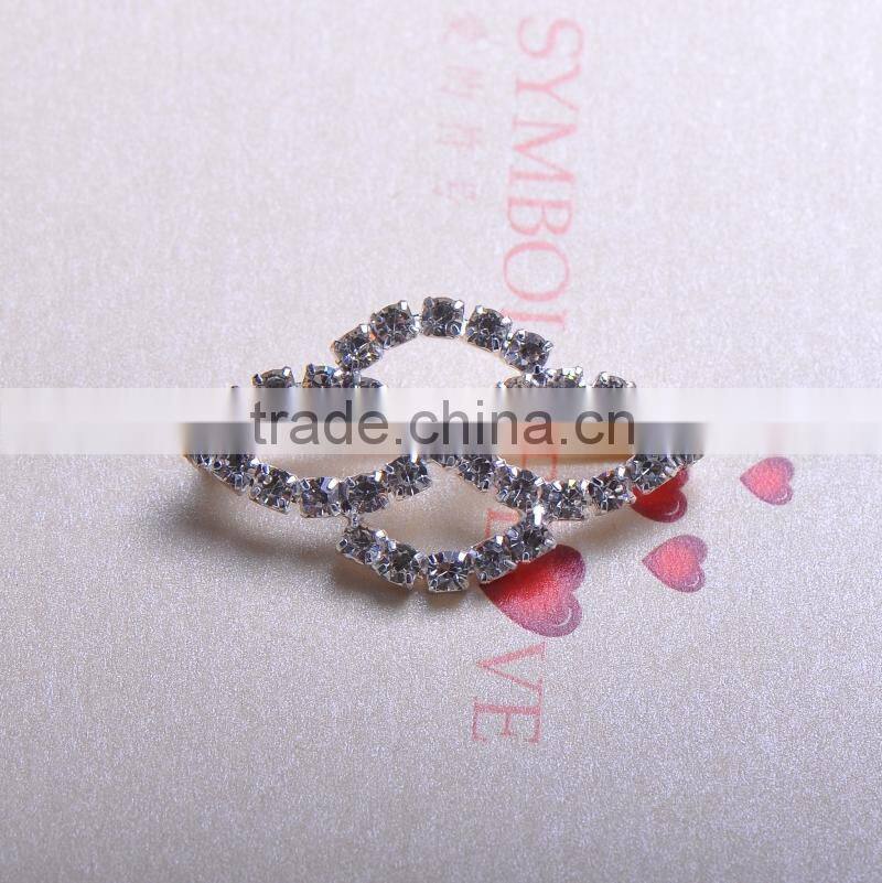 (M0634) 27mmX32 rhinestone metal brooch with pin, two style, with pin ,silver color