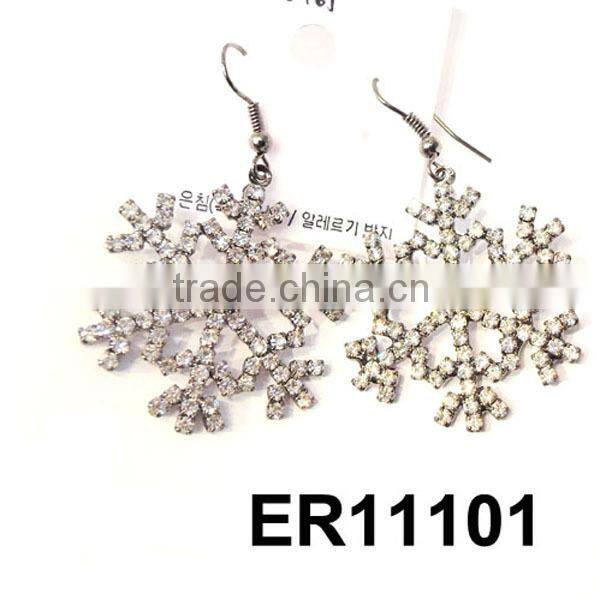 wholesale ladies glitter rhinestone prong studs