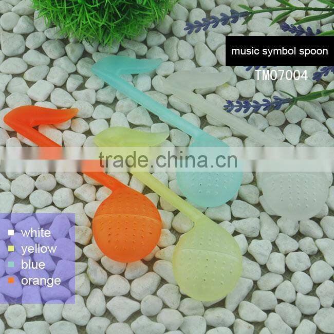 Music Note Tea Strainer
