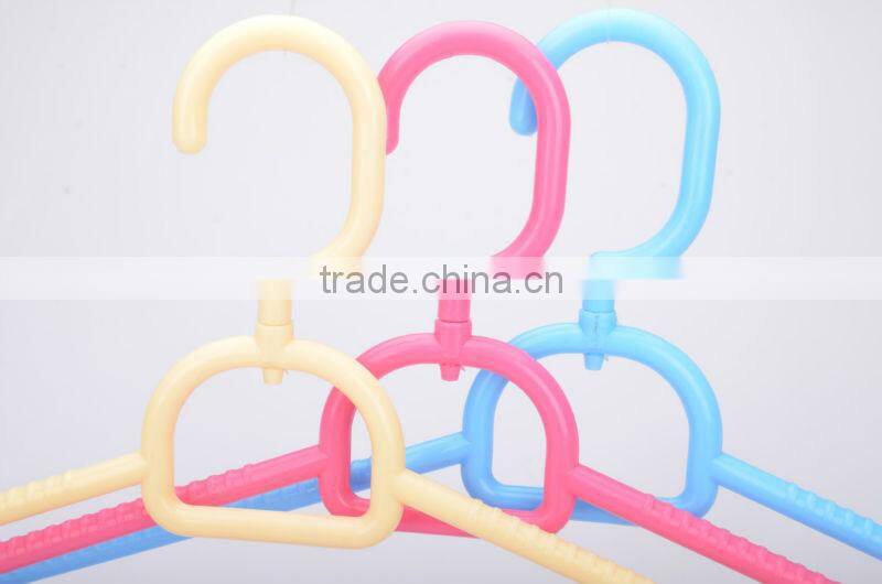 LEC-P5009 plastic clothes hanger machine