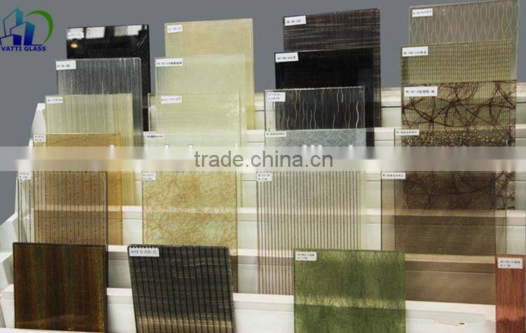 Qingdao Vatti manufacturer Top quality and best price pattern glass/clear wired patterned glass