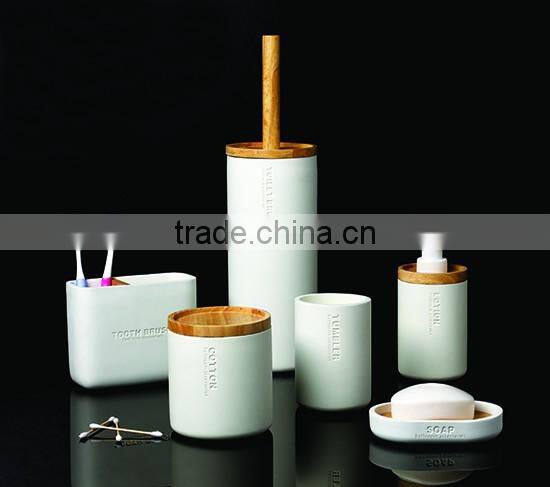 Top Grade Chrismas High Quality factory Cheap handmade Eco-friendly decorative polystone Brown bathroom accessories sets