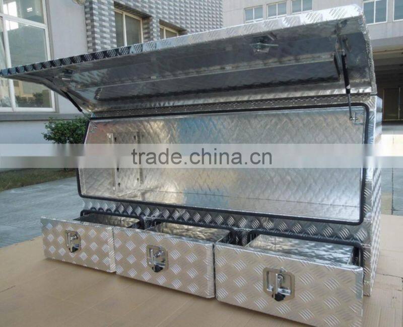 Heavy duty aluminium ute drawer tool box with checker plate