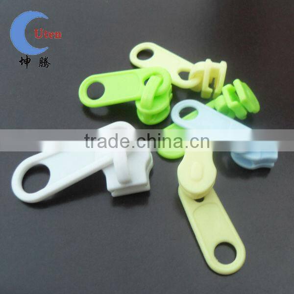 2014 New Design CNC Plastic Mould Machining Parts