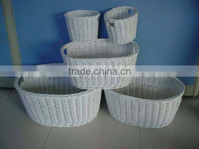 Wholesale Firm willow sundries baskets with hanle for storage