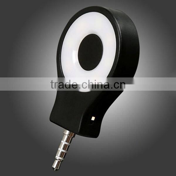 Mini portable led flash fill light for iPhone