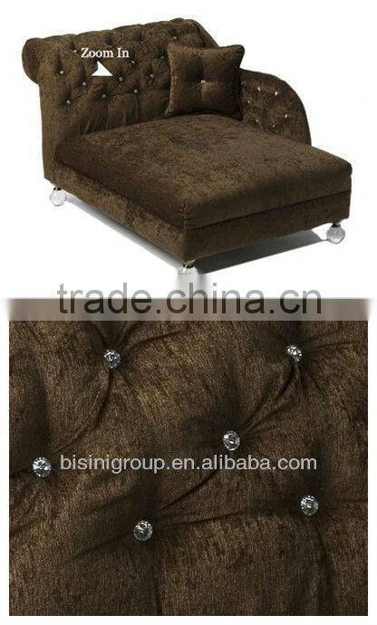 Luxury capacious and elegance sofa styled red pet bed (BF07-80019)