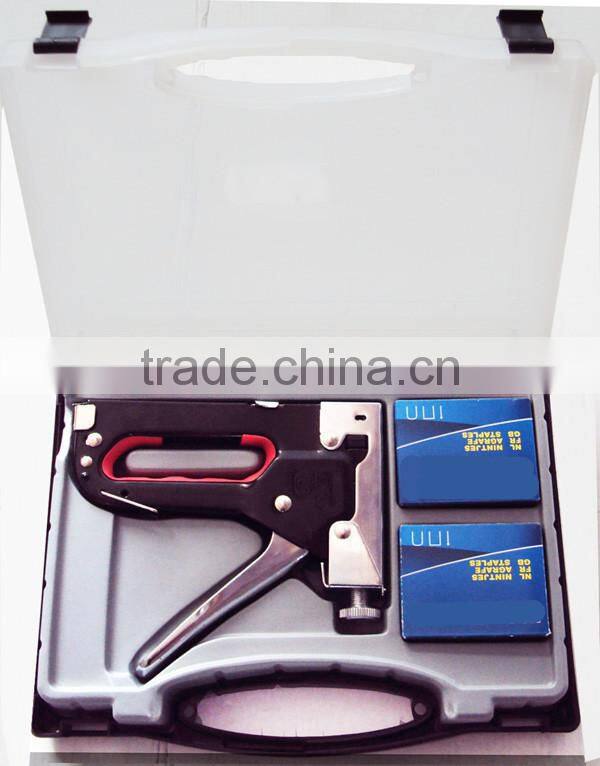 Professional 3-purpose Staple gun set with plastic case
