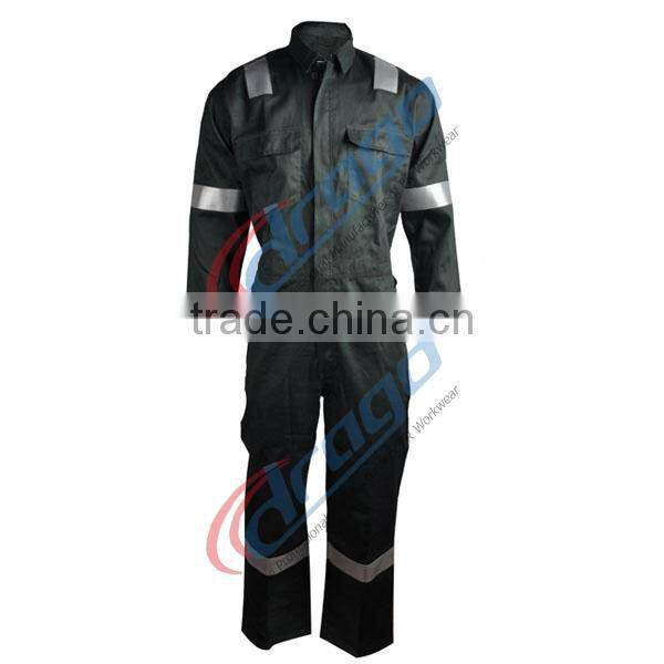 NFPA 2112 fire resistant oil field work garment