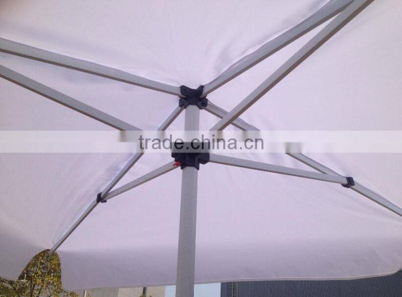 Outdoor sun umbrella