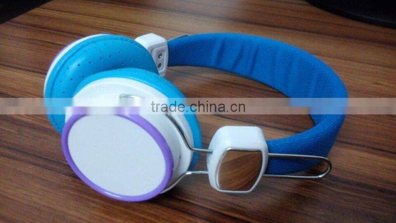 Fashion stylish music headset with foldable design for travelling