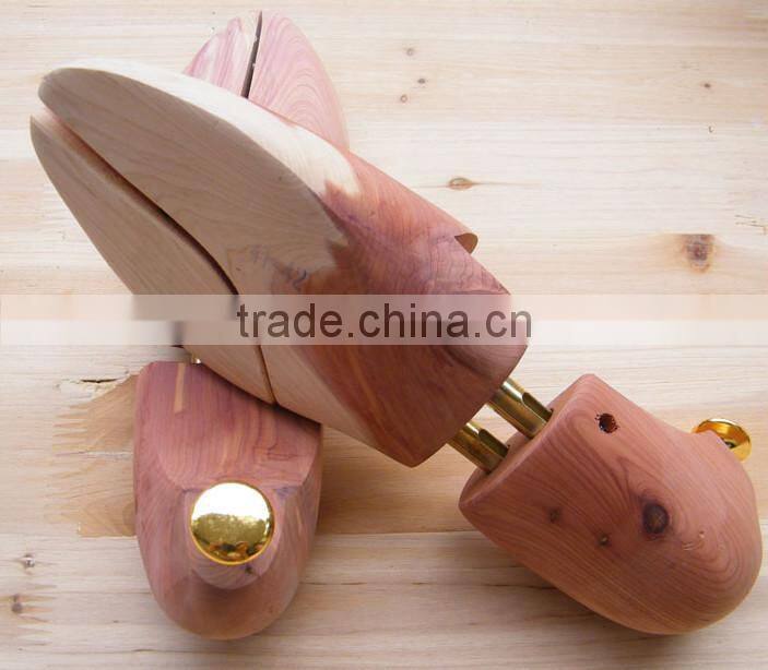 aromatic cedar shoe lasts for sale/wooden shoe stretcher