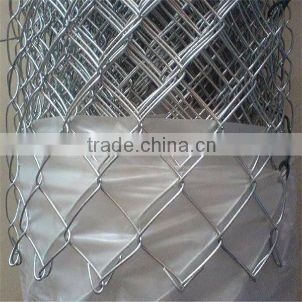 Factory Hot Sale Galvanized / PVC Coated Chain Link Fence