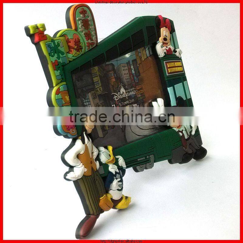 Latest design promotional gifts 3d cheap pvc photo frame wholesale