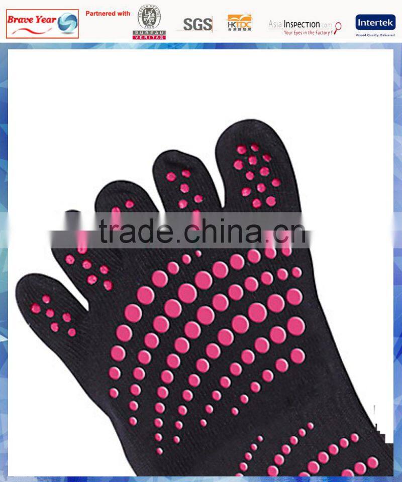 2014 hot selling men No-Slip Yoga Socks