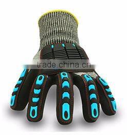 HPPE Puncture resistant safety padded gloves