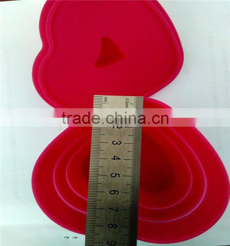 2015 Portable Heat Resistance Silicone Folding Cup Silicone Heart Shape Cup