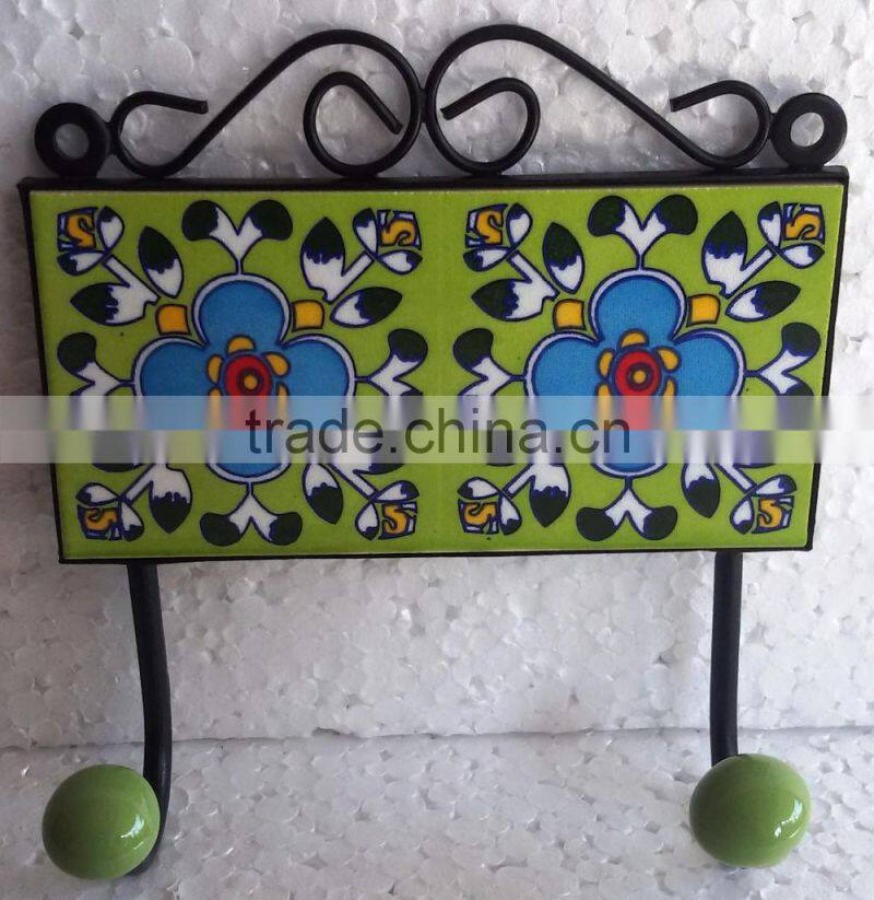 Ceramic hook and hangers-D