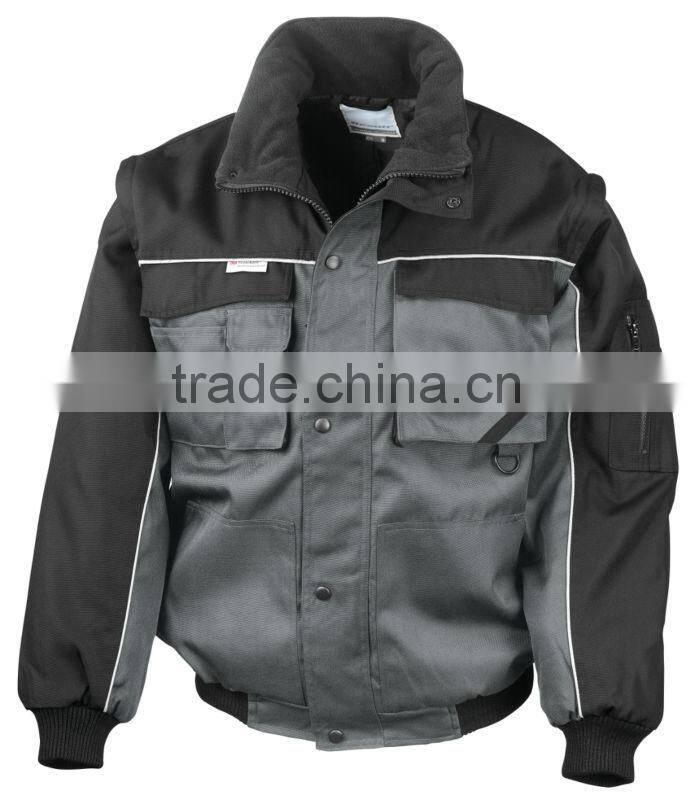 Canvas fabric Multifunctional work jacket Durable windproof and showerproof with a fleece lined jacket