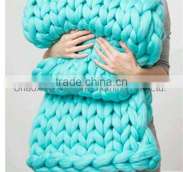 Cheap Imitation Wool Feeling Thick Knitted Chunky Blanket
