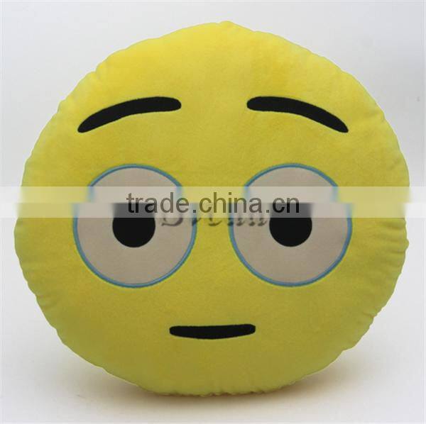 QUITE Hot selling Emoji Pillows Wholesale Plush Emoji Pillows Promotion plush emoji pillow