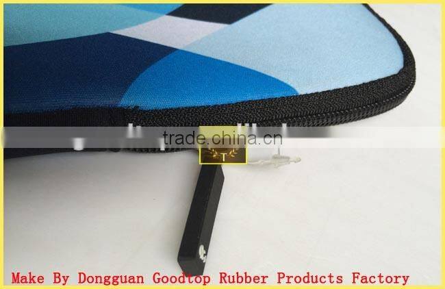 insulated neoprene laptop sleeve with zipper