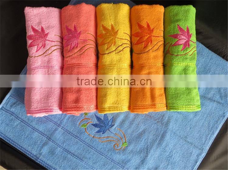 china factory supply solid color luxury embroidery towel set